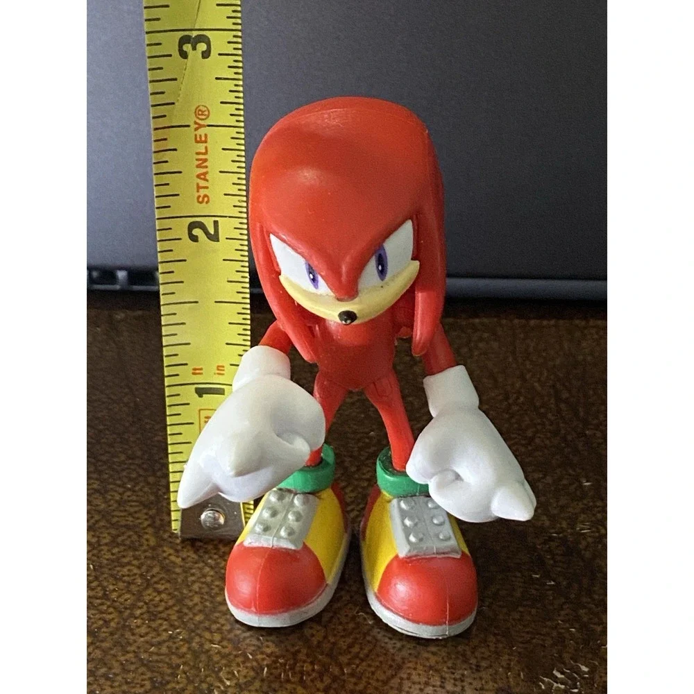 Jakks Sonic Hedgehog Knuckles Action Figure Toy 2.5